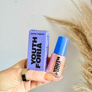 NEW YOUTH FORIA Date Night Liquid Bronzy Skin Care $38 Bronzer Highlighter